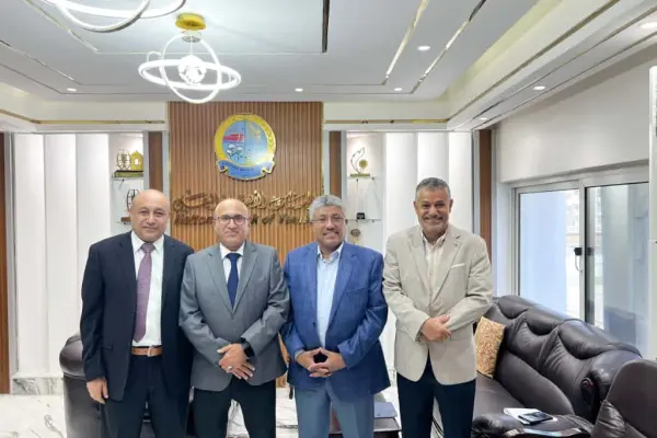 الأكاديمية العربية والبنك الأهلي اليمني يعززان شراكتهما في لقاء موسّع بعد سلسلة من اللقاءات المثمرة